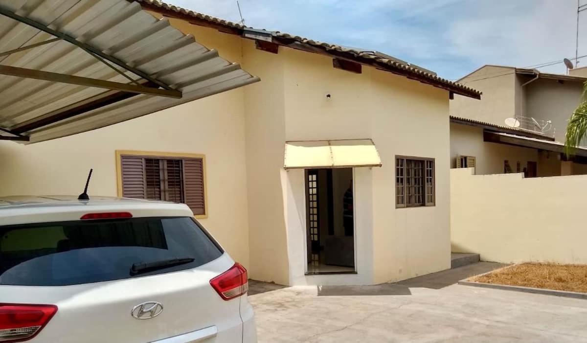 Вилла Bela Casa Com Churrasqueira E Estacionamento Олимпия Экстерьер фото